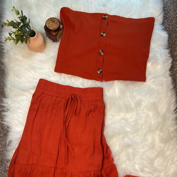 Boutique 2 Piece Set - Picture 3 of 6